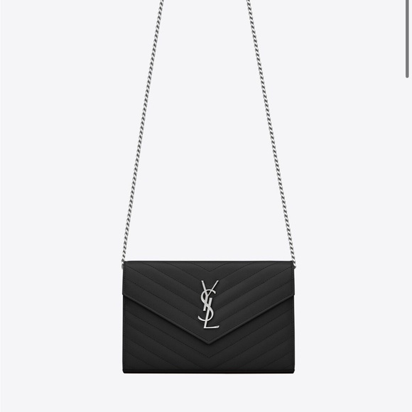 saint laurent cassandre matelasse leather wallet on a chain silver - Picture 1 of 12
